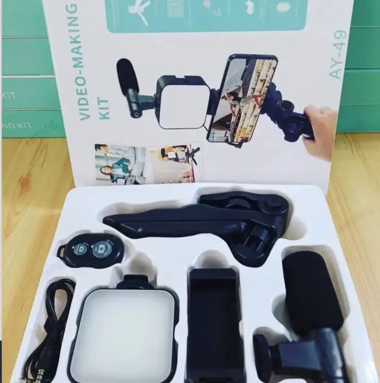 Mobile Vlogging Kit Video Making kit, with tripod stand,